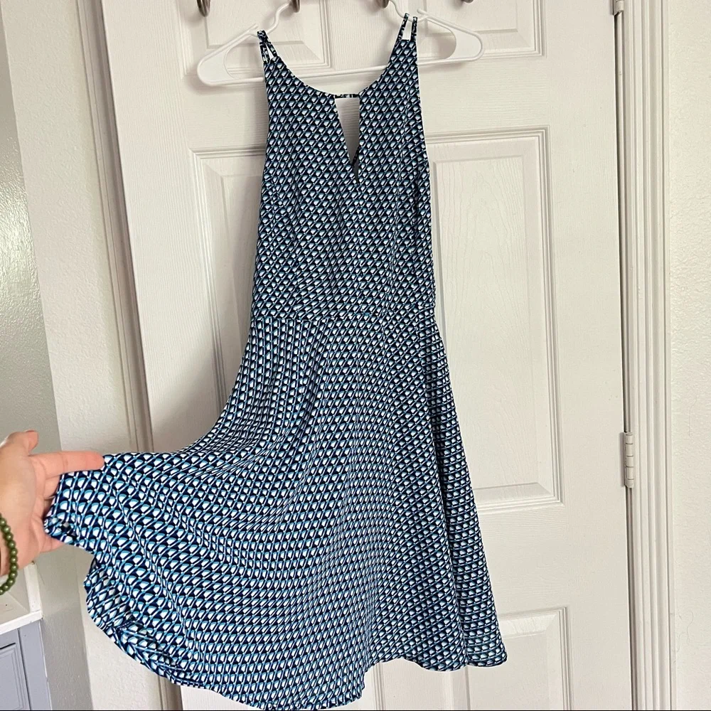 Forever 21 | Blue Fit And Flare Printed Chiffon Dress - Picture 3 of 10